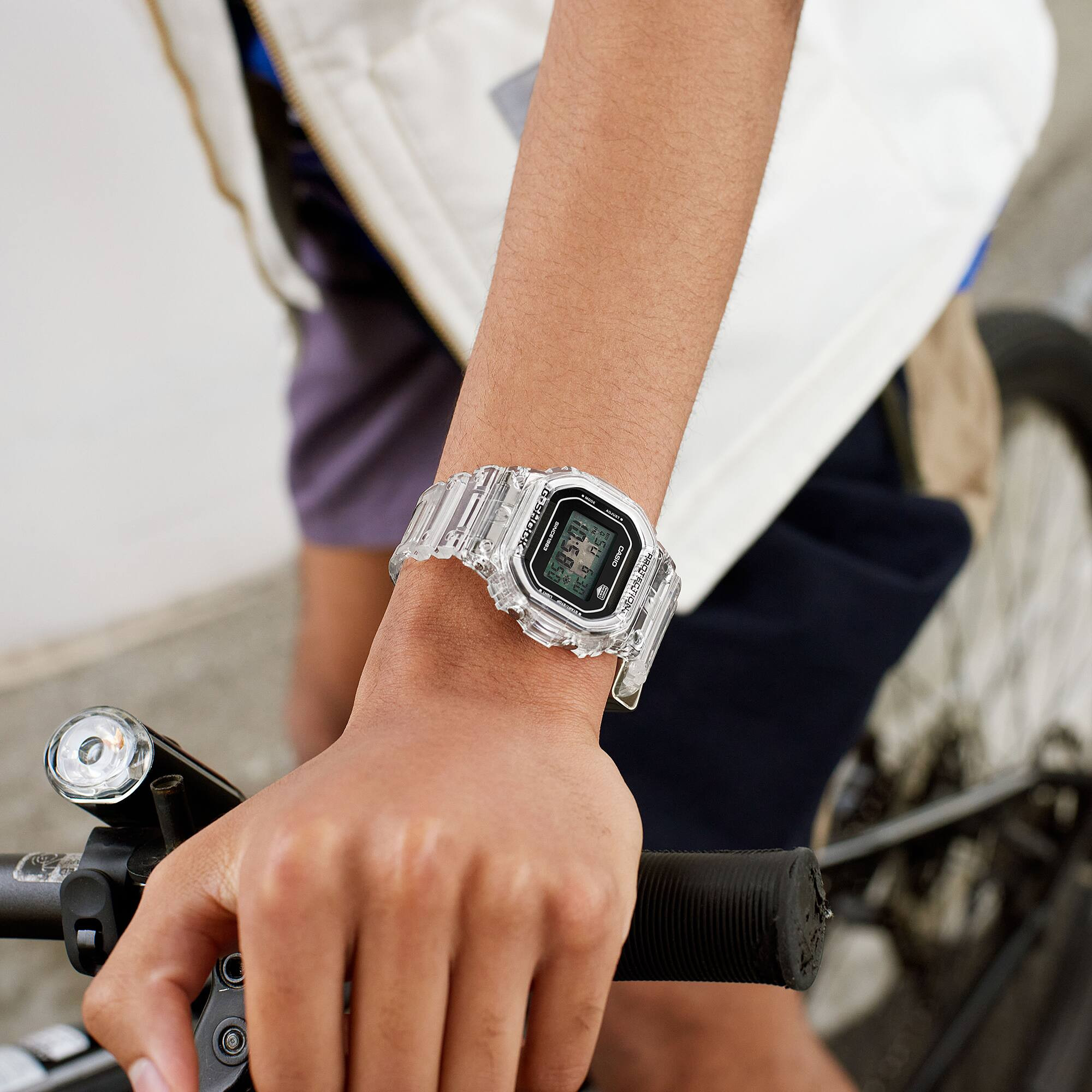 Đồng Hồ Nam Chính Hãng CASIO G-SHOCK DW-5040RX-7