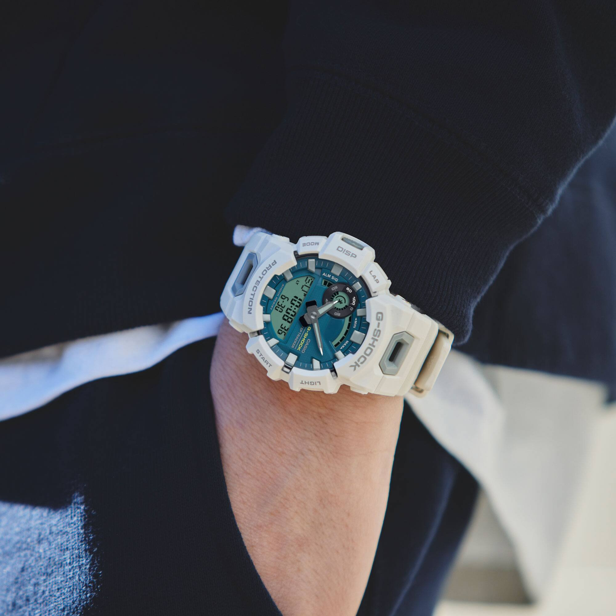 Đồng Hồ Nam Chính Hãng CASIO G-SHOCK GBA-900CB-7A
